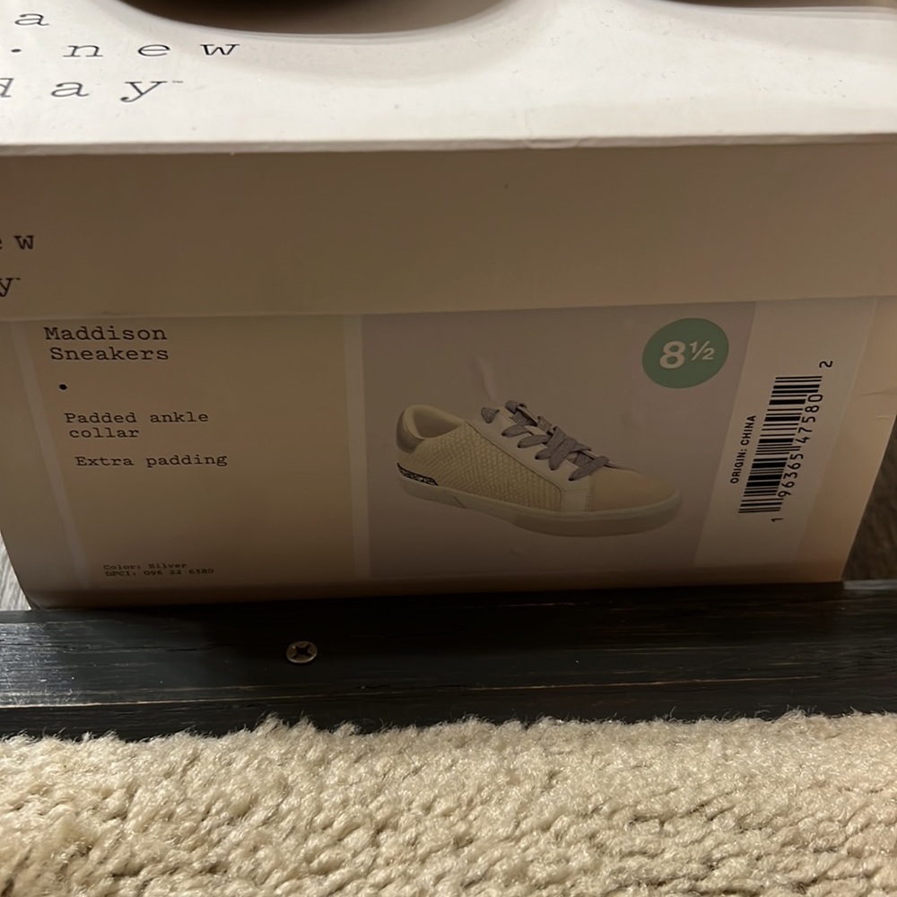 a new day Maddison Mixed Fabric Lace Up Sneakers Size 8.5 - Picture 7 of 13
